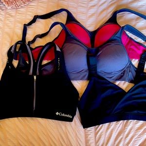 4 sport bras lot